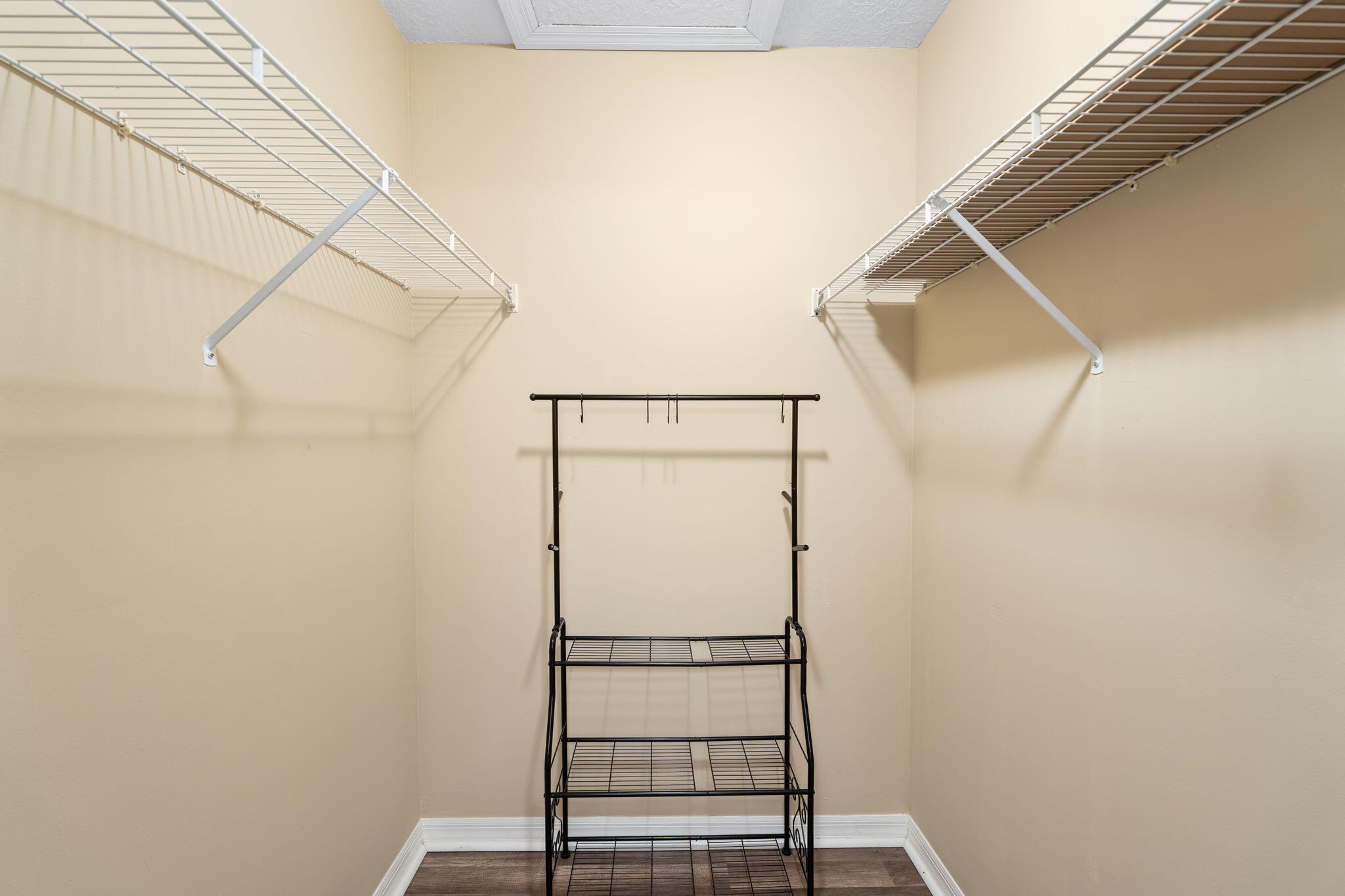 POPPLETON CREEK CONDO - Residential