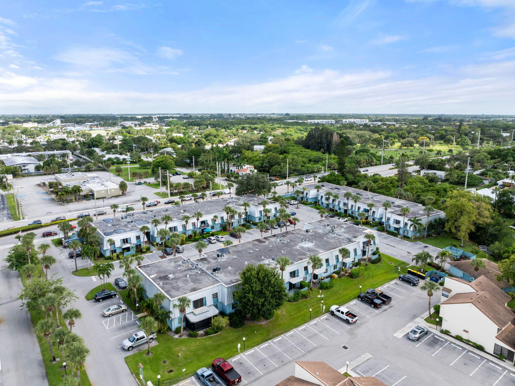 POPPLETON CREEK CONDO - Residential