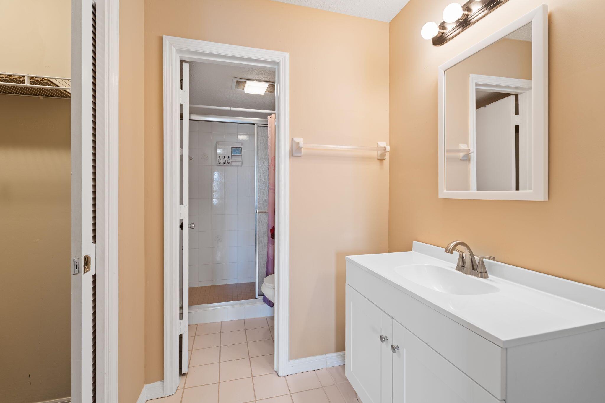 POPPLETON CREEK CONDO - Residential