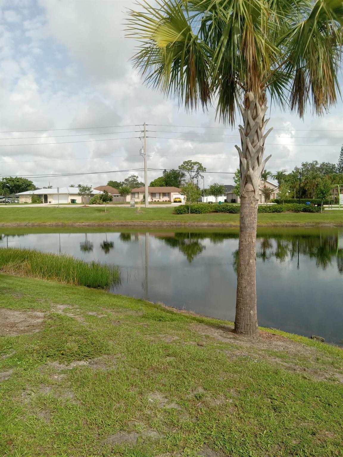 2482 SE Floresta Drive