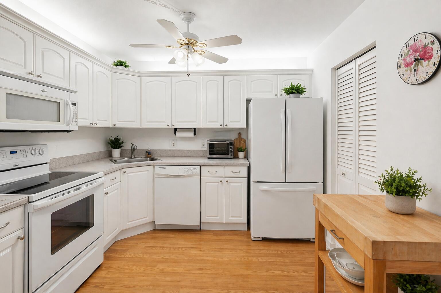 PINE RIDGE IV CONDO - Residential