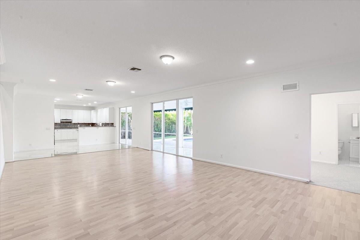 Sector 7-Parcel N-1 165-2 - Residential