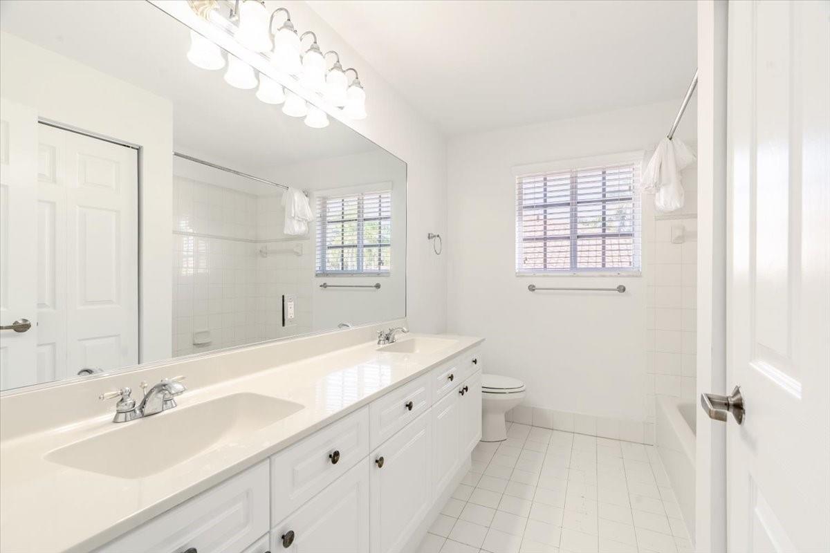 Sector 7-Parcel N-1 165-2 - Residential