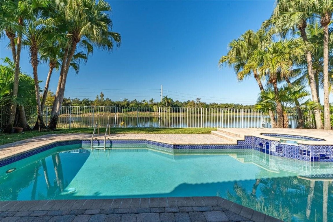 Sector 7-Parcel N-1 165-2 - Residential