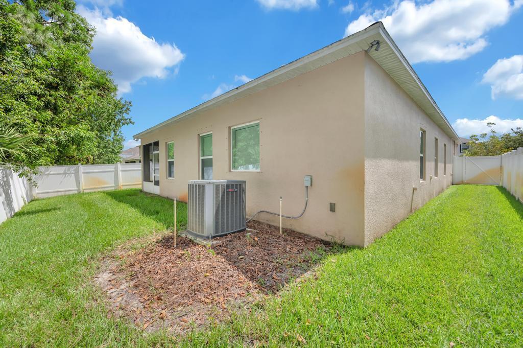 WINTERLAKES TRACT H 1ST R - Residential Lease