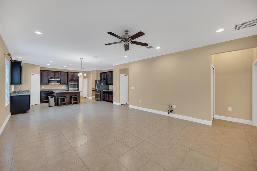 WINTERLAKES TRACT H 1ST R - Residential Lease