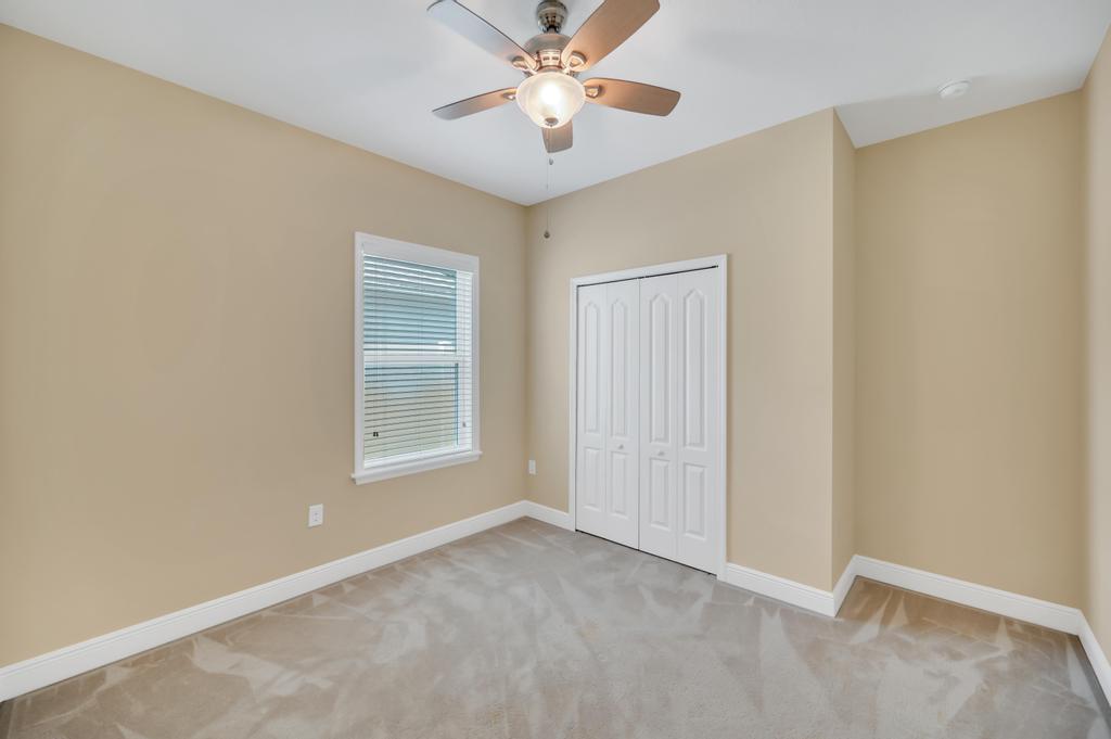 WINTERLAKES TRACT H 1ST R - Residential Lease