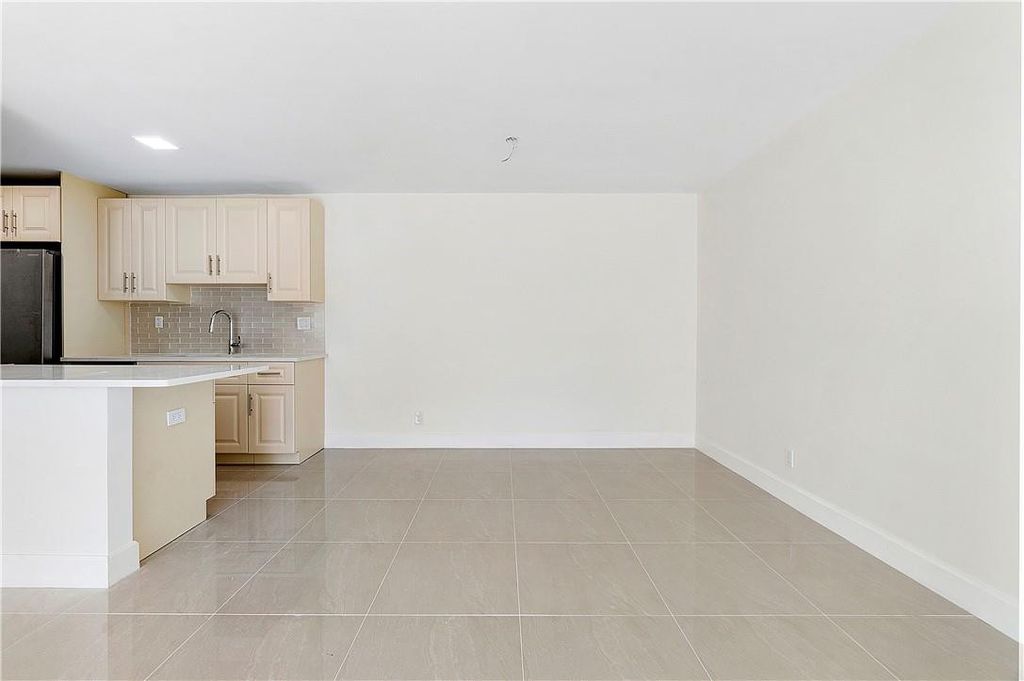 Photo of 11605 NW 29th Court #2D, Coral Springs, FL 33065 (MLS # F10531333)