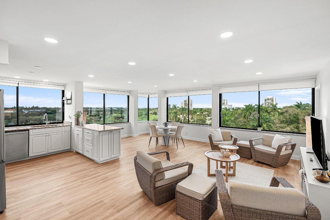 Yorktown Condo - Residential