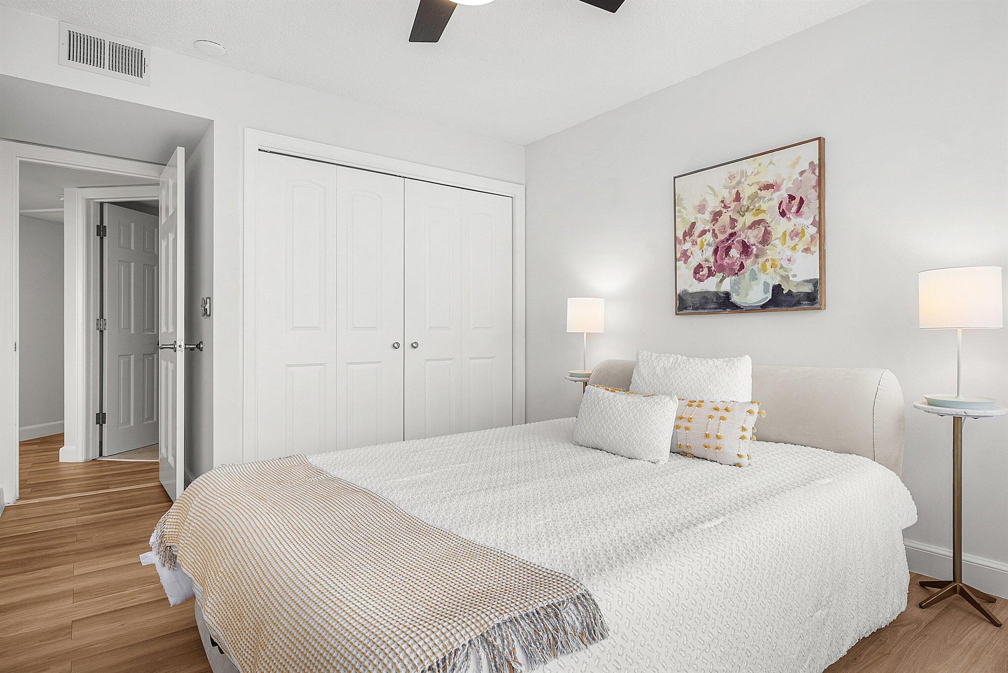 Yorktown Condo - Residential