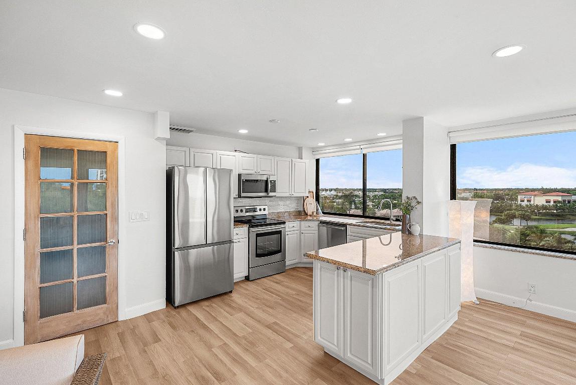 Yorktown Condo - Residential