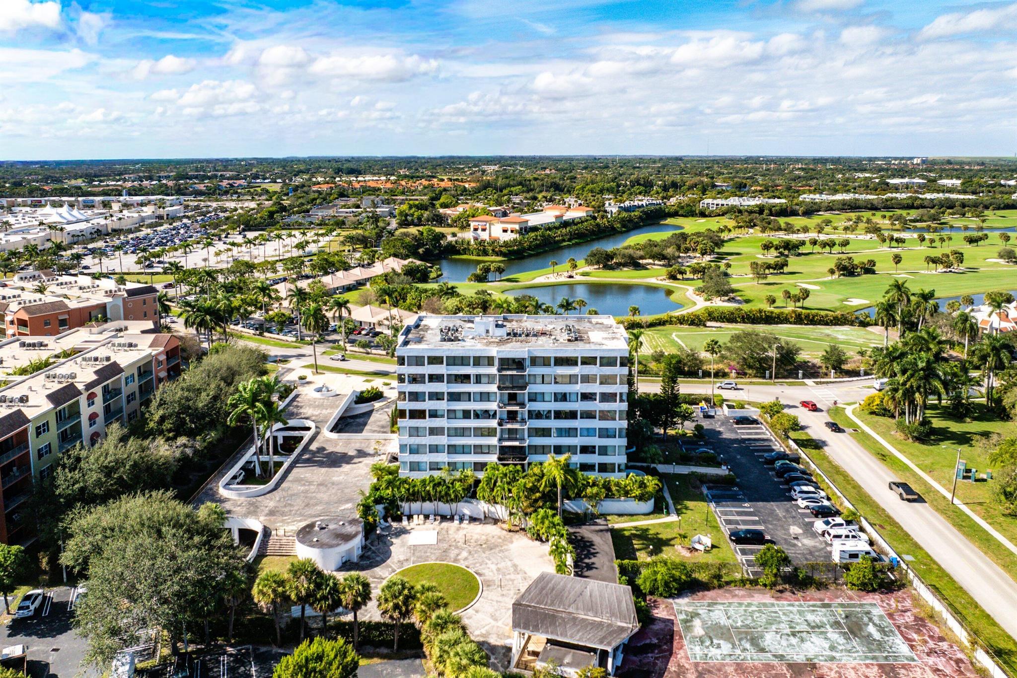 Yorktown Condo - Residential