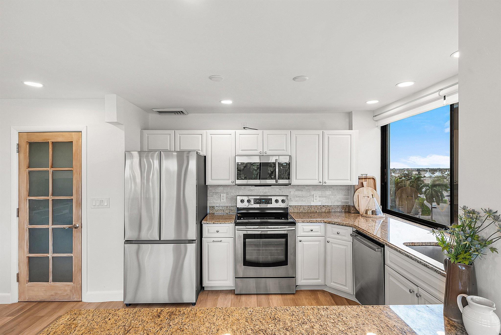 Yorktown Condo - Residential