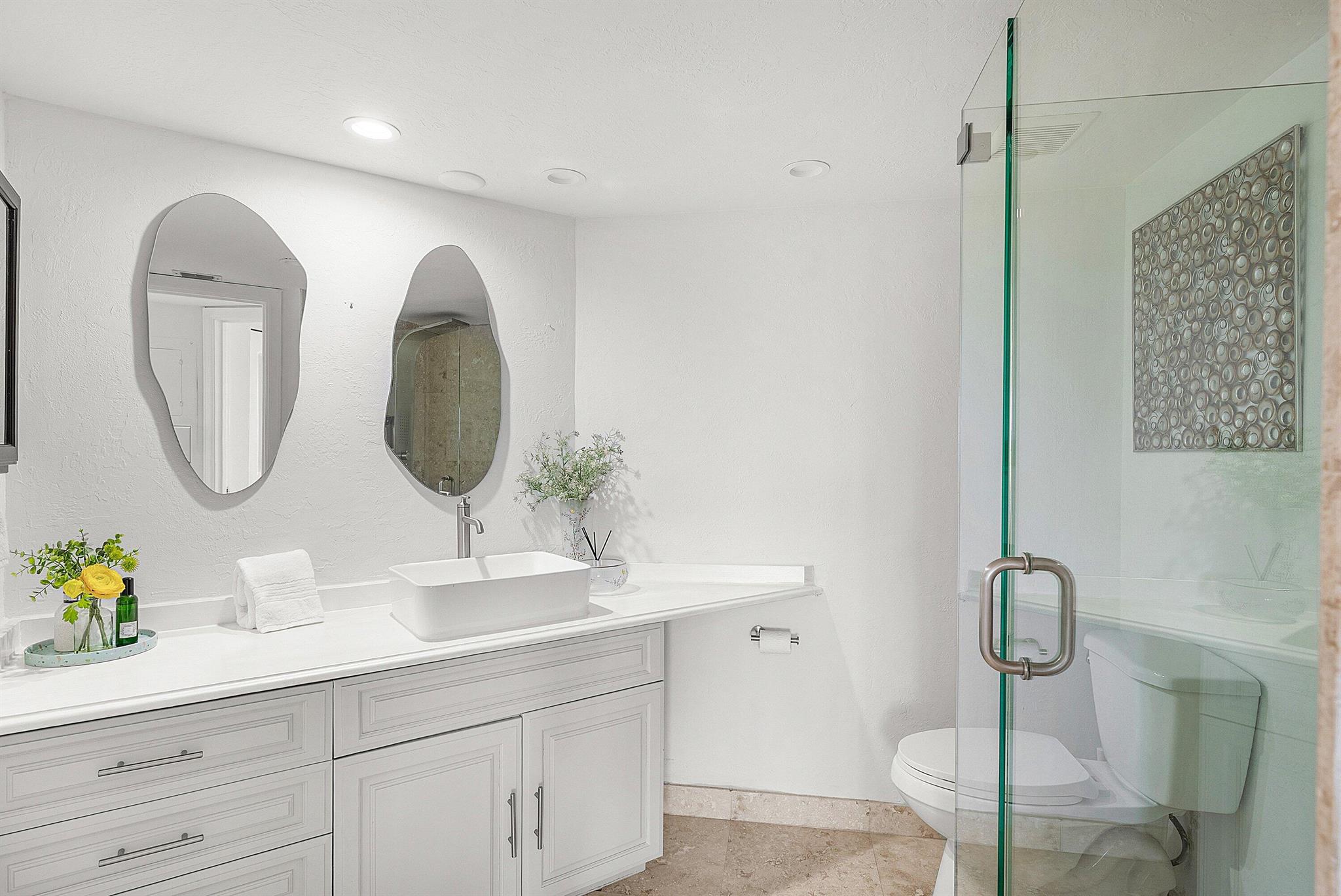 Yorktown Condo - Residential