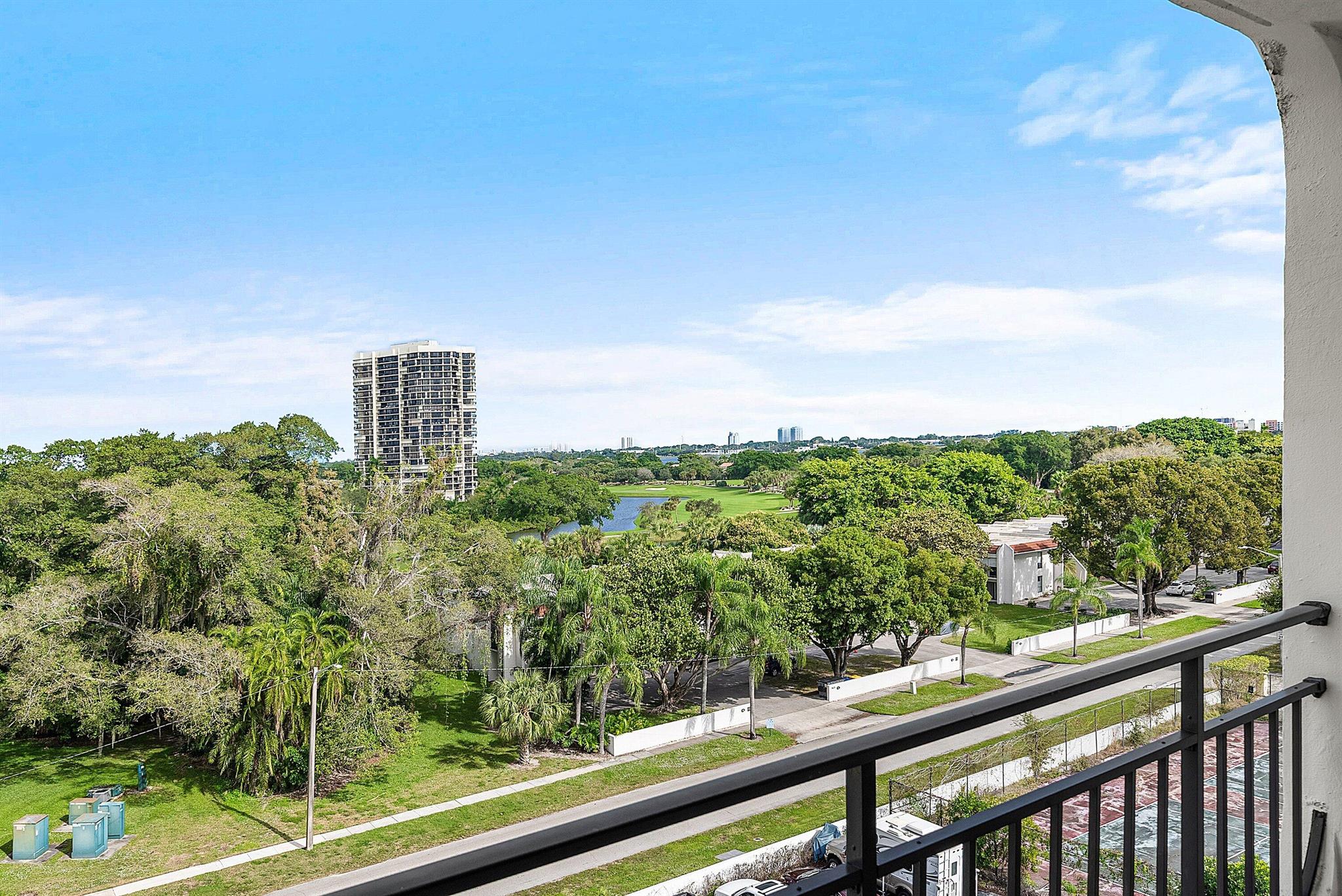 Yorktown Condo - Residential