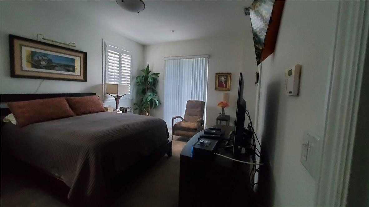 Ellington Townhomes - Residential