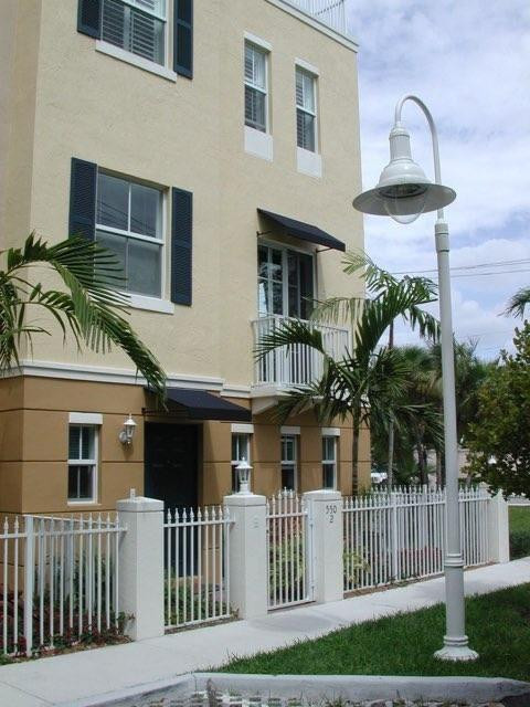 Ellington Townhomes - Residential