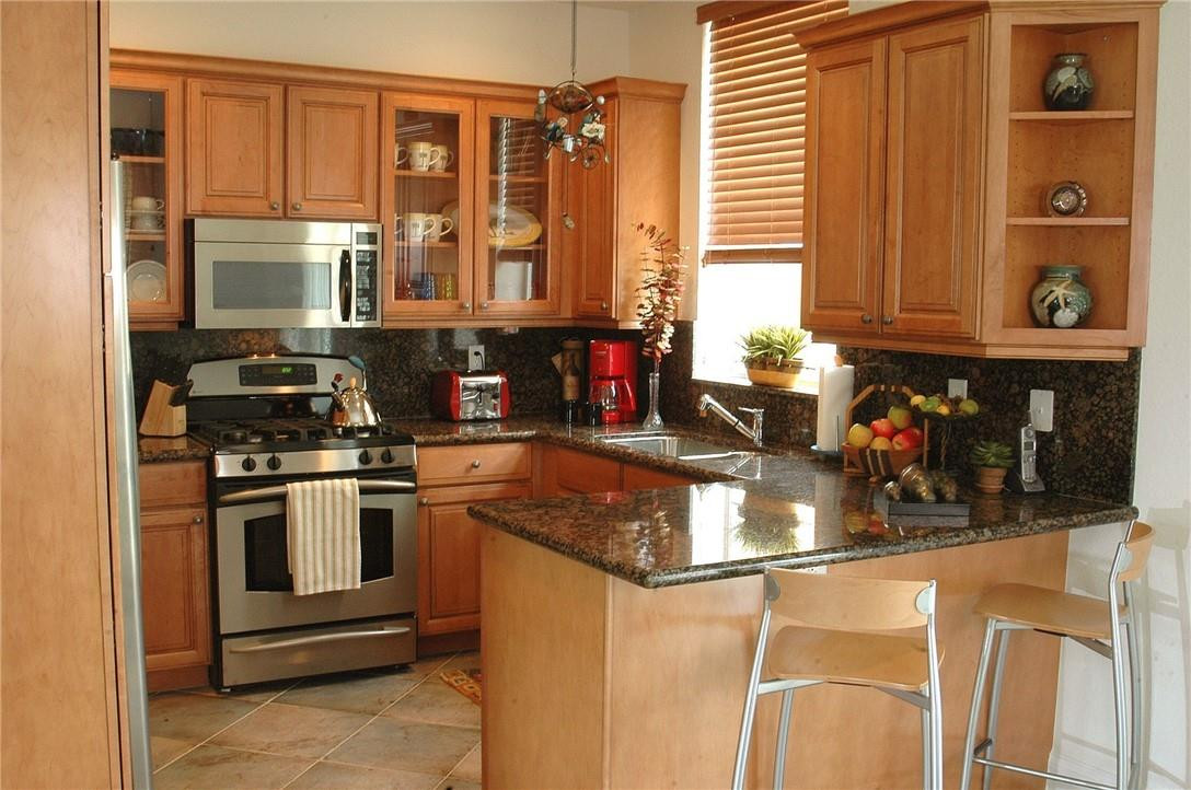 Ellington Townhomes - Residential