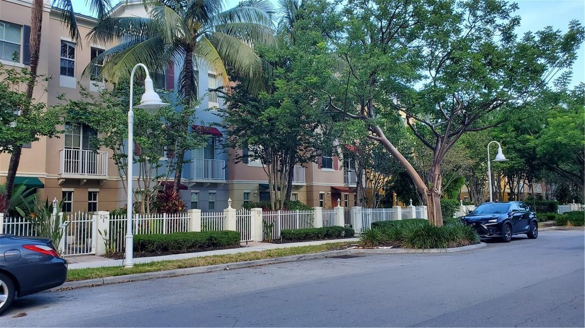 Ellington Townhomes - Residential