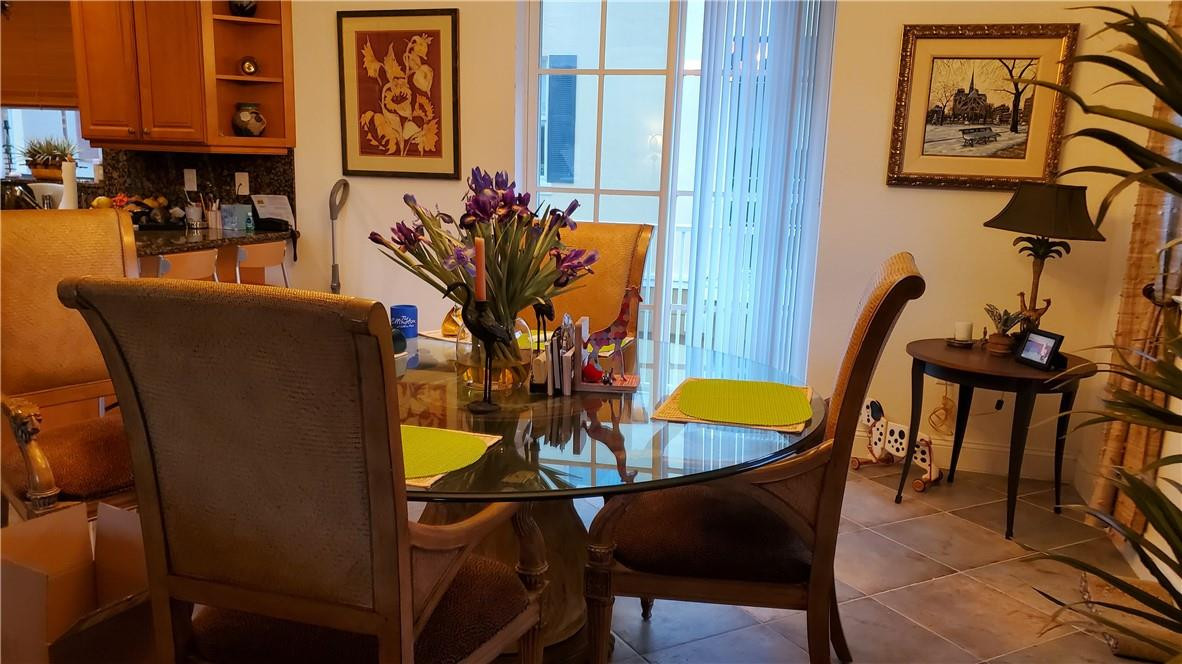 Ellington Townhomes - Residential