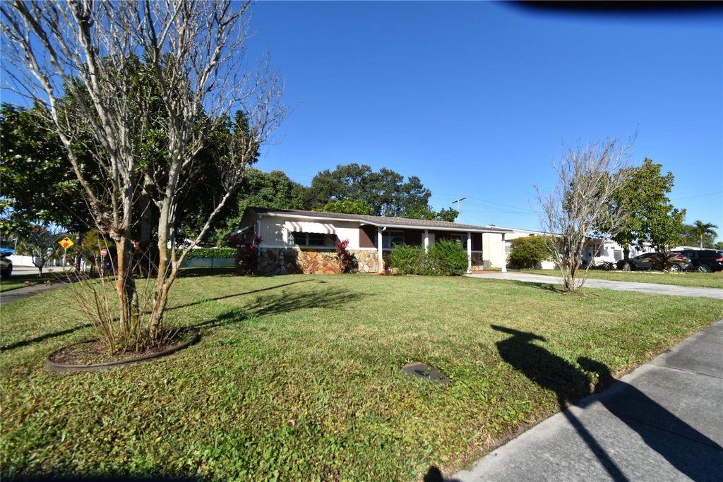 Photo of 1100 N 71st Avenue, Hollywood, FL 33024 (MLS # F10552461)