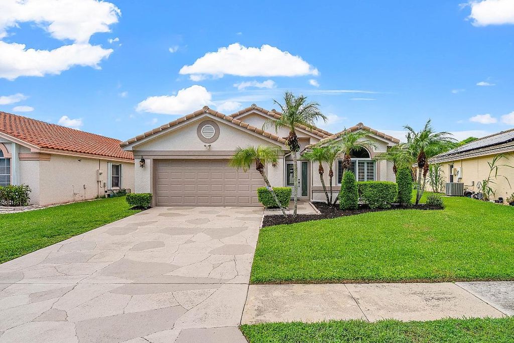 Photo of 8582 Tourmaline Boulevard, Boynton Beach, FL 33472 (MLS # R11124613)