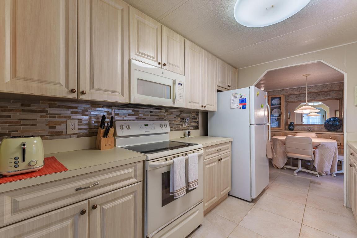 Spanish Lakes Golf Village - Residential