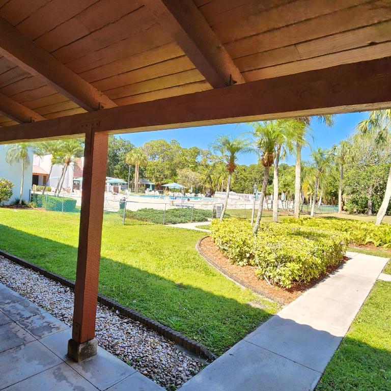 Spanish Lakes Golf Village - Residential