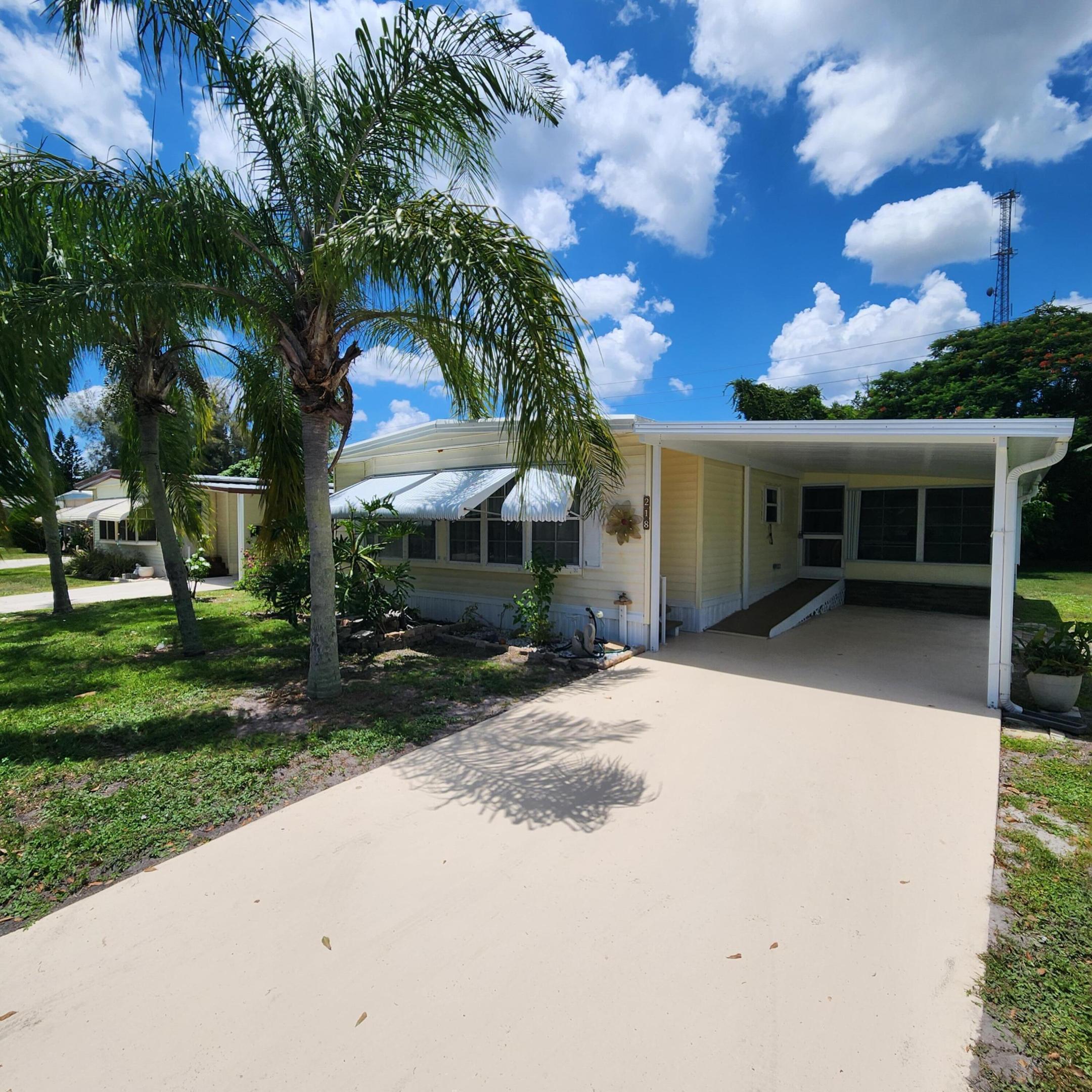 Spanish Lakes Golf Village - Residential