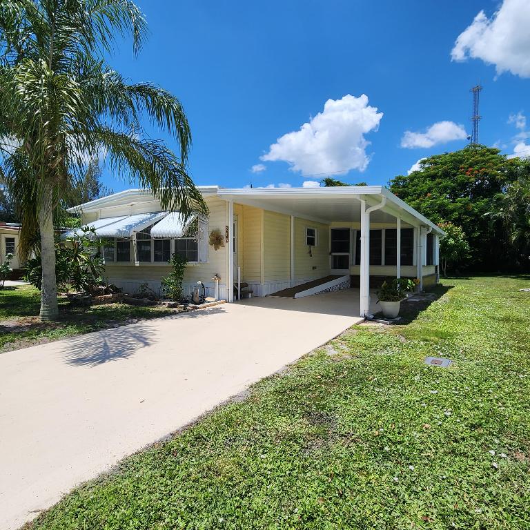 Spanish Lakes Golf Village - Residential