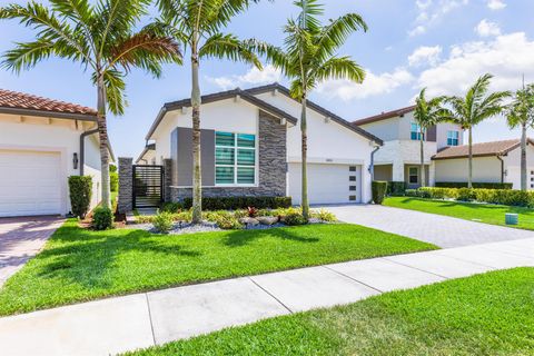 Single Family Residence in Lake Worth FL 8896 Kingsmoor Way 1.jpg