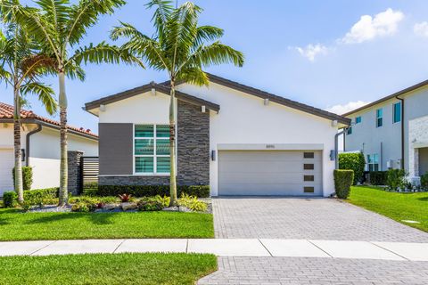 Single Family Residence in Lake Worth FL 8896 Kingsmoor Way 3.jpg