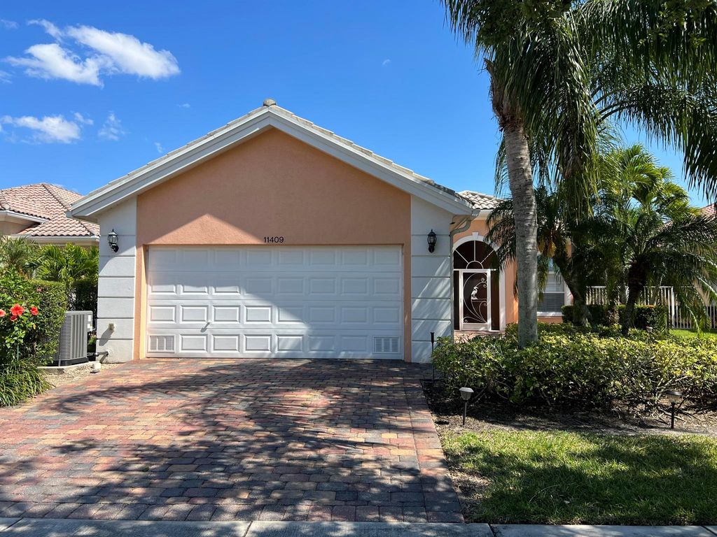 Photo of 11409 SW Rockingham Drive, Port Saint Lucie, FL 34987 (MLS # R10981767)