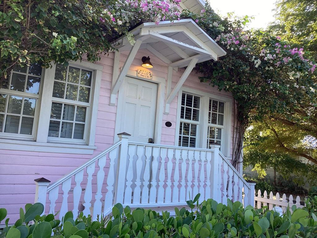 Photo of 226 S L Street, Lake Worth Beach, FL 33460 (MLS # R11046321)