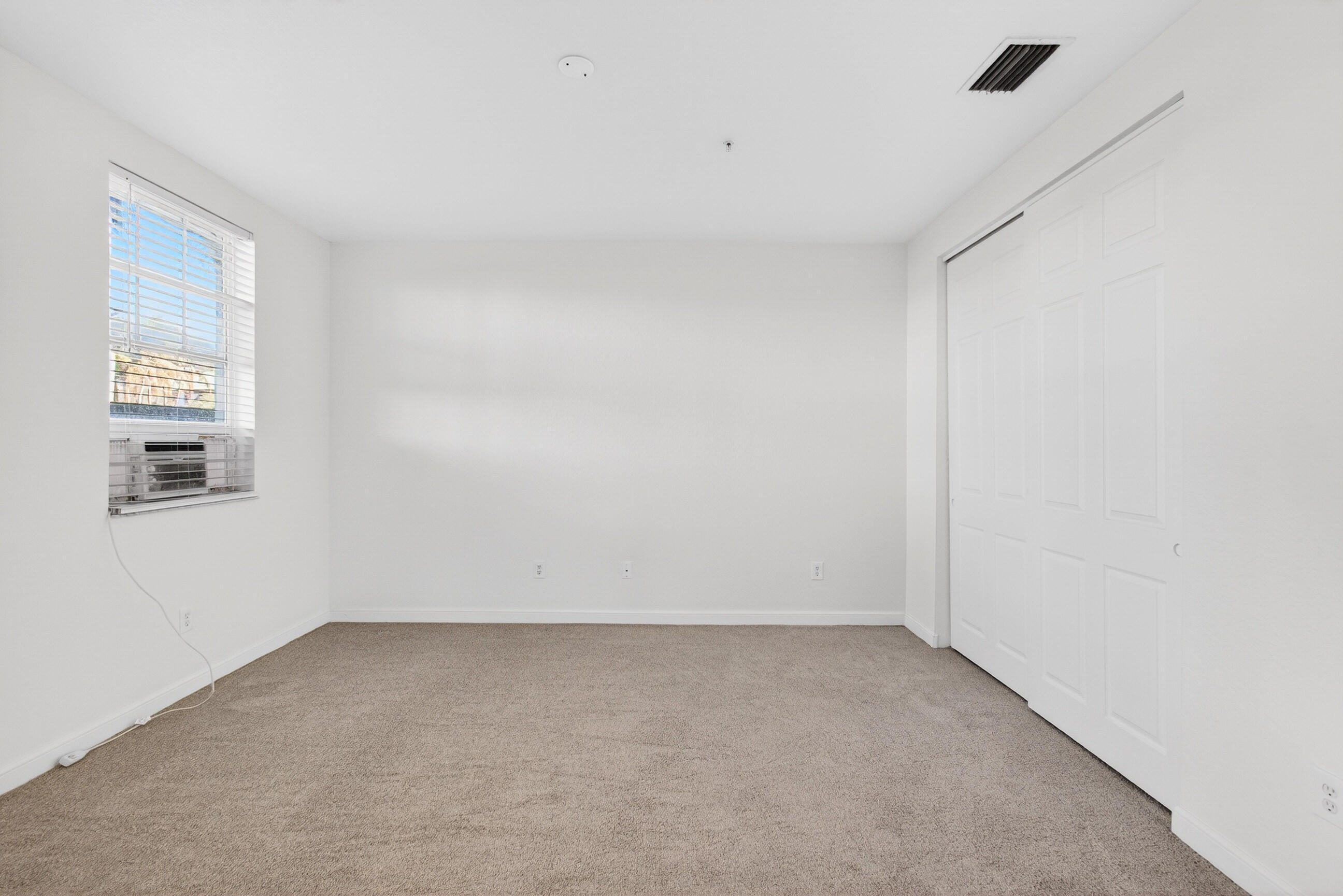 CITYSIDE CONDO - Residential Lease