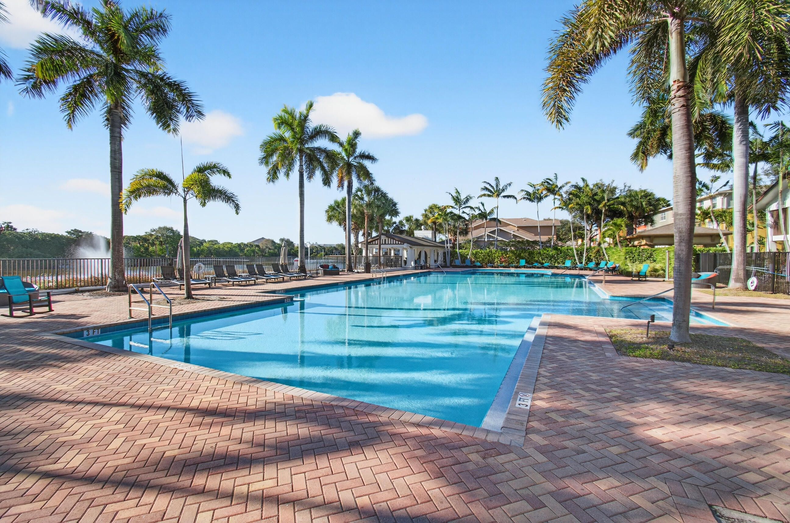 CITYSIDE CONDO - Residential Lease