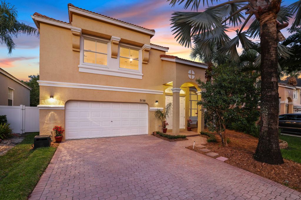 Photo of 7138 Copperfield Circle, Lake Worth, FL 33467 (MLS # R11105351)