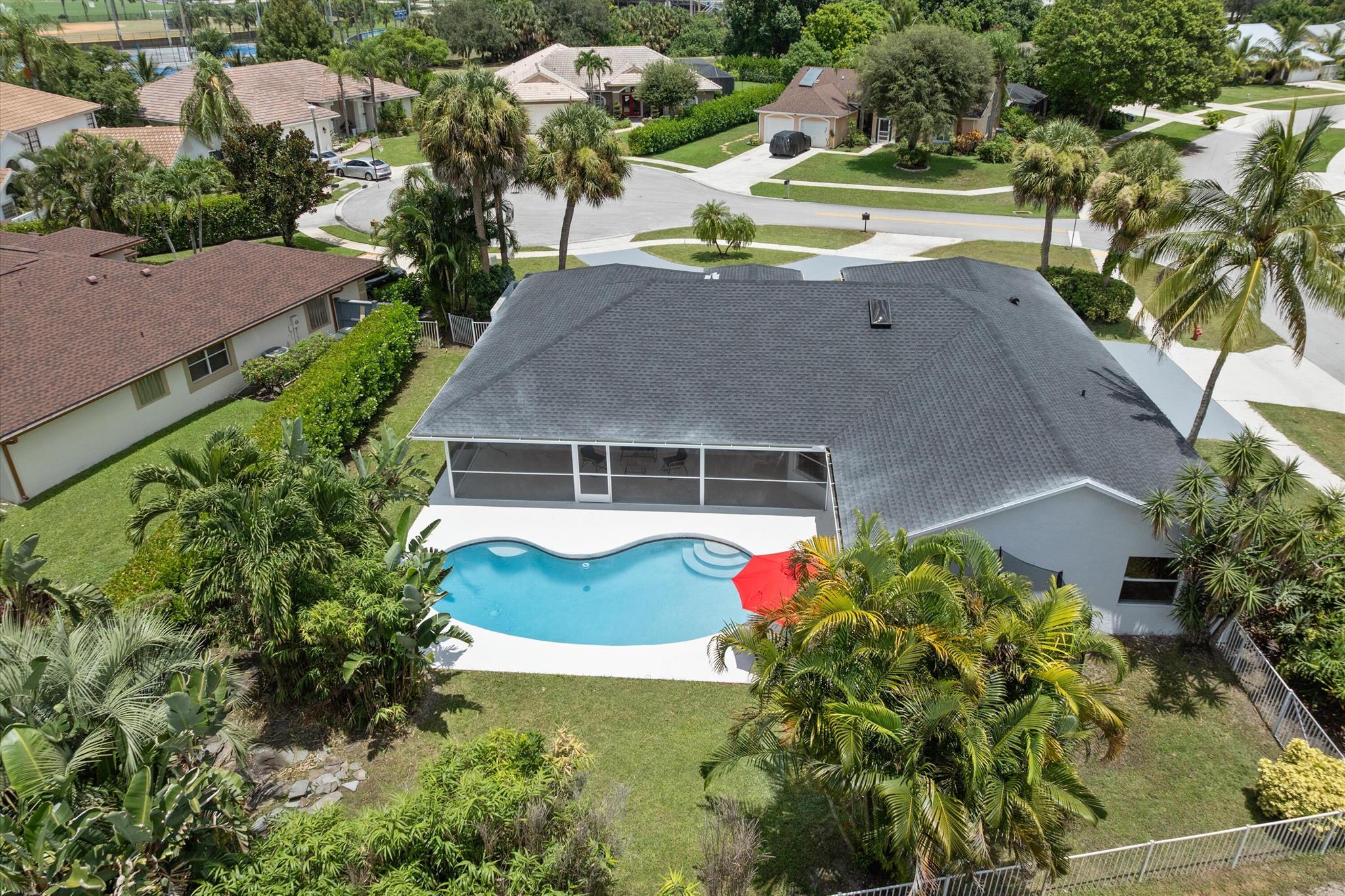 GREENVIEW SHORES 2 OF WEL - Residential