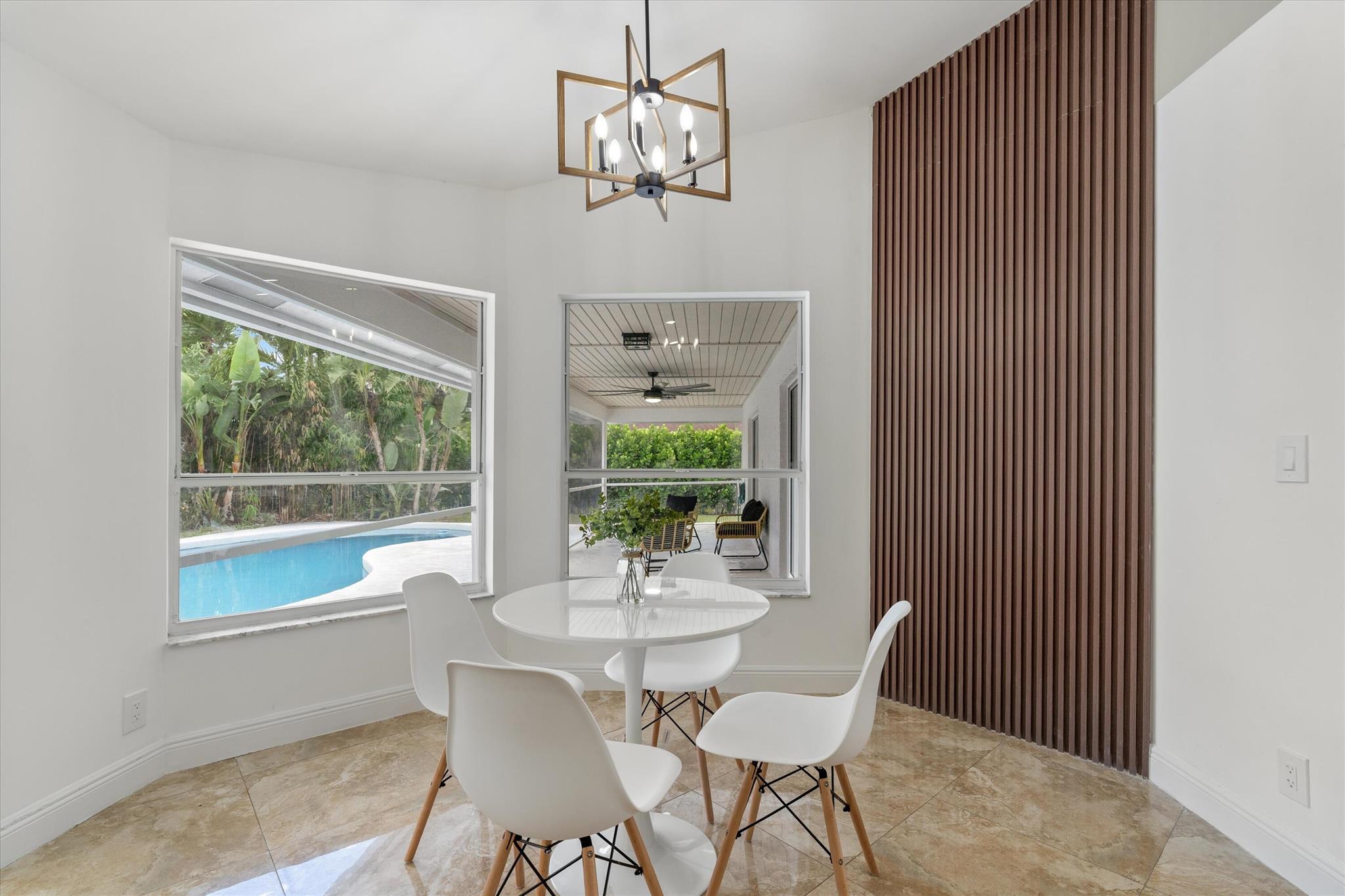 GREENVIEW SHORES 2 OF WEL - Residential