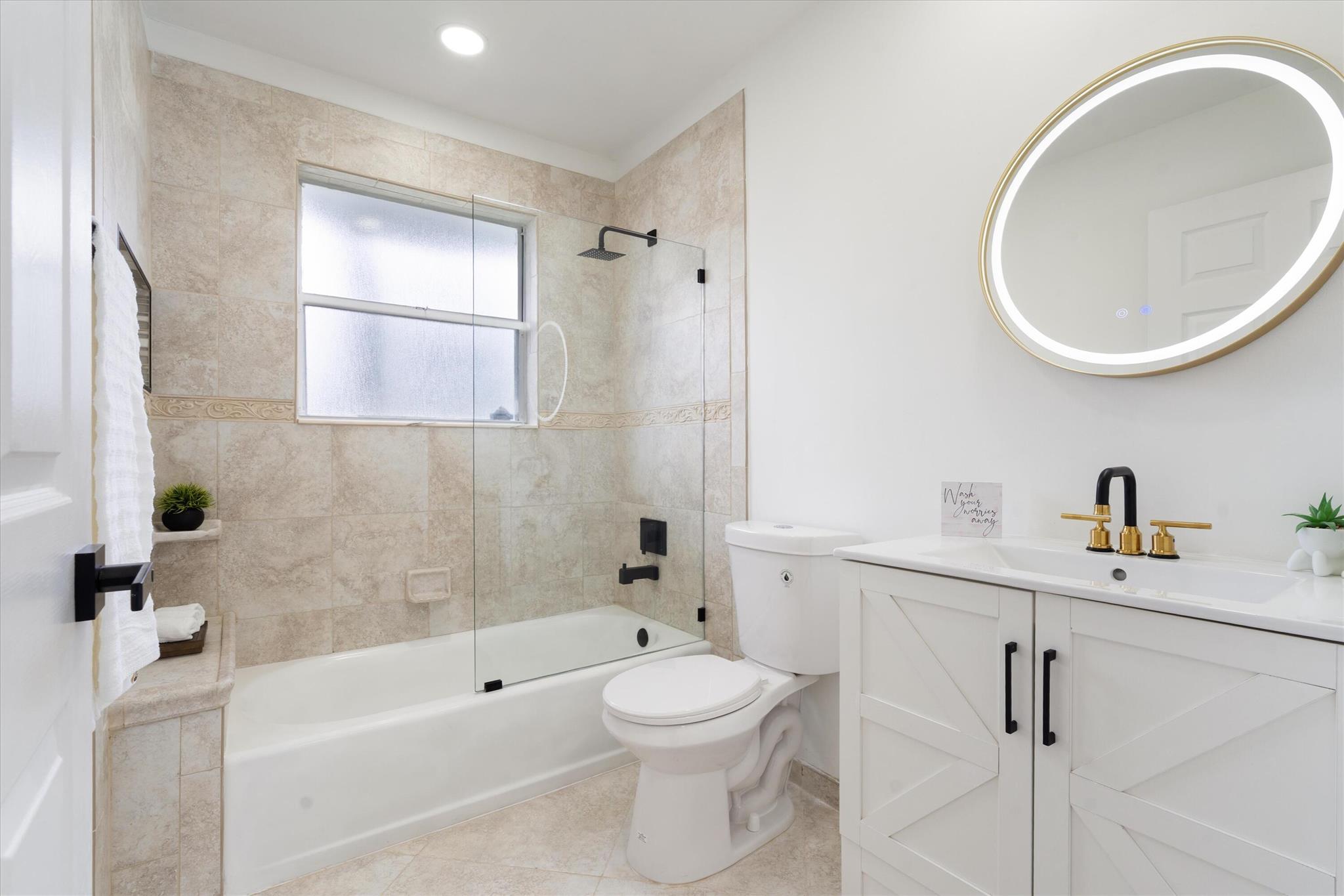 GREENVIEW SHORES 2 OF WEL - Residential