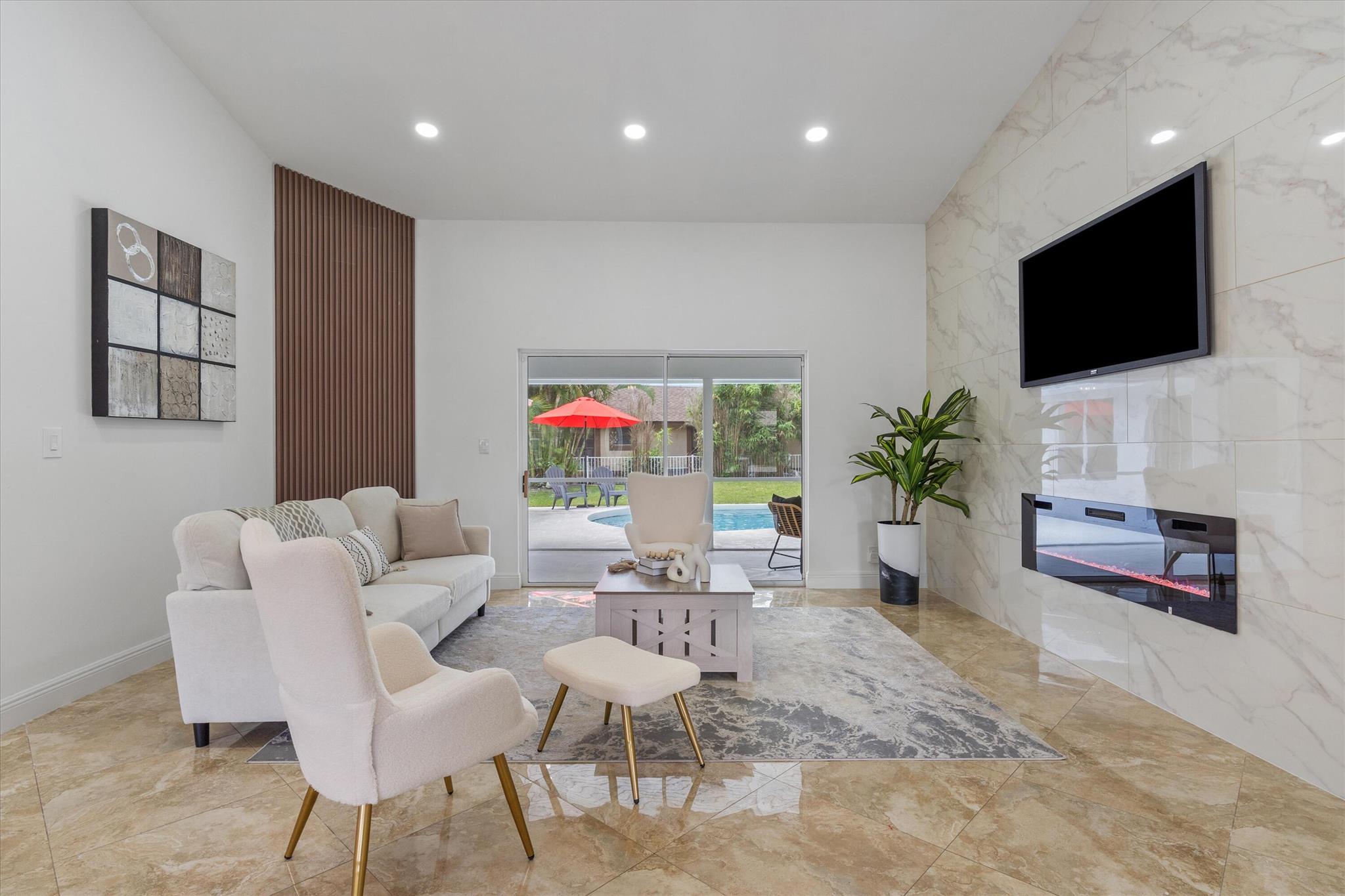 GREENVIEW SHORES 2 OF WEL - Residential