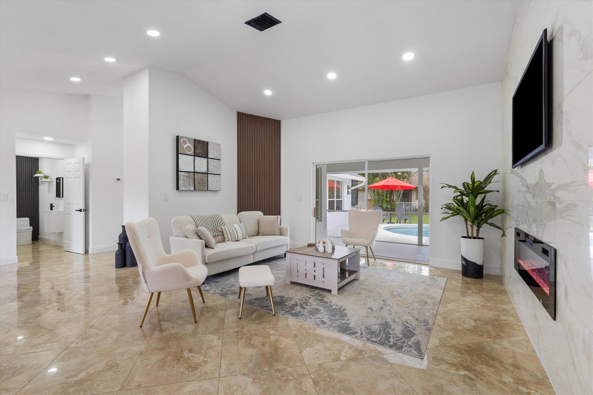 GREENVIEW SHORES 2 OF WEL - Residential