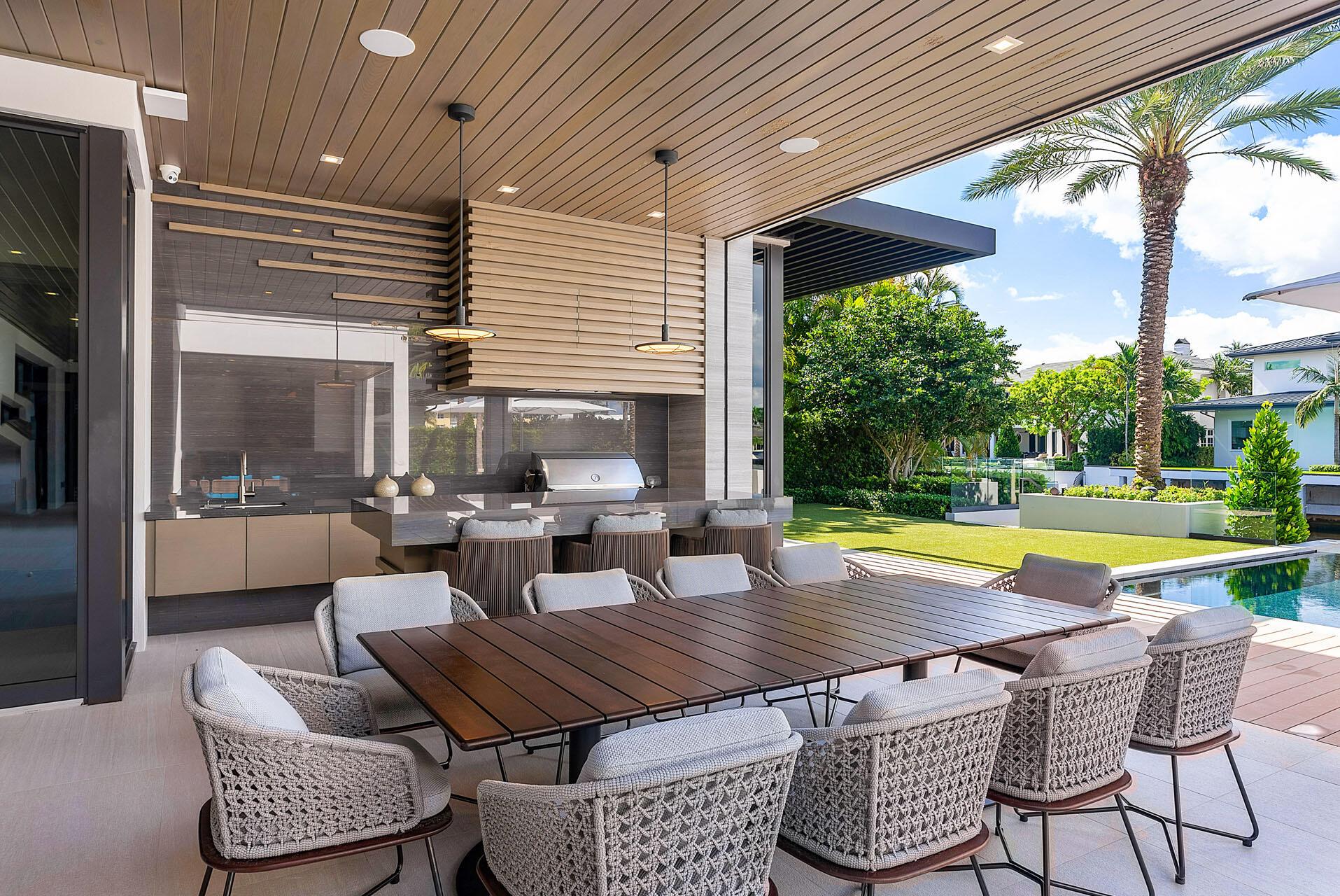 ROYAL PALM YACHT & COUNTR - Residential