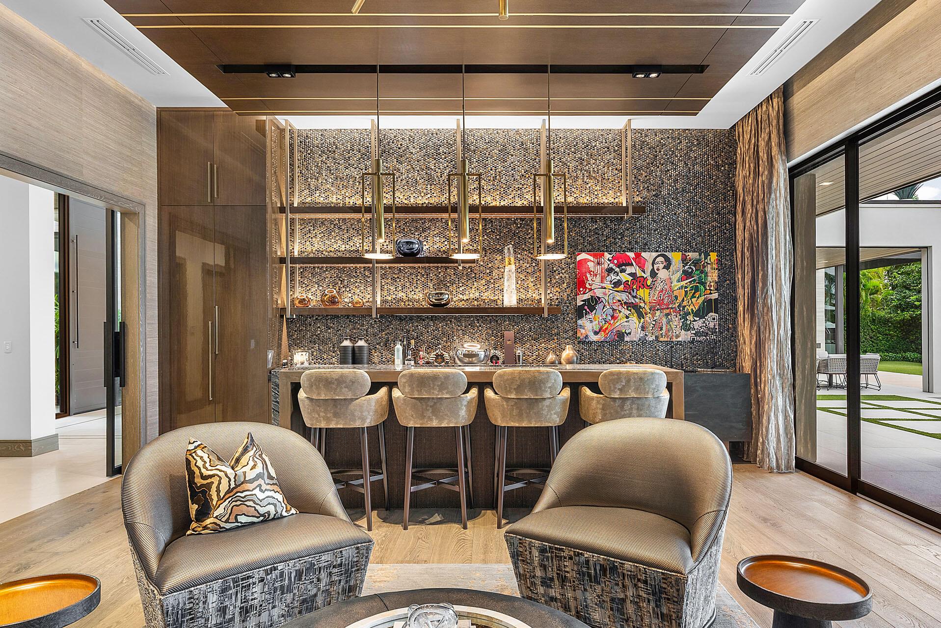 ROYAL PALM YACHT & COUNTR - Residential