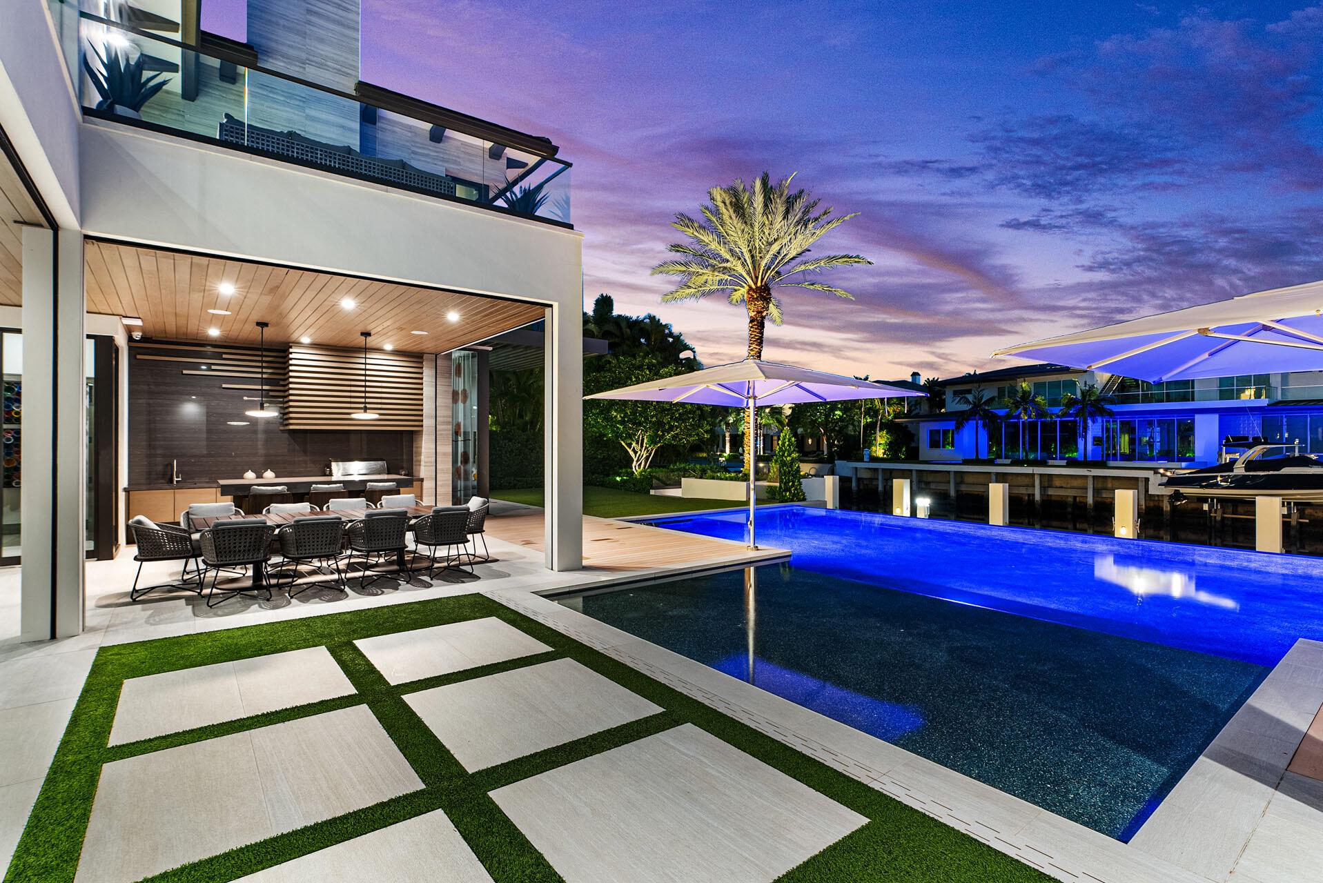 ROYAL PALM YACHT & COUNTR - Residential