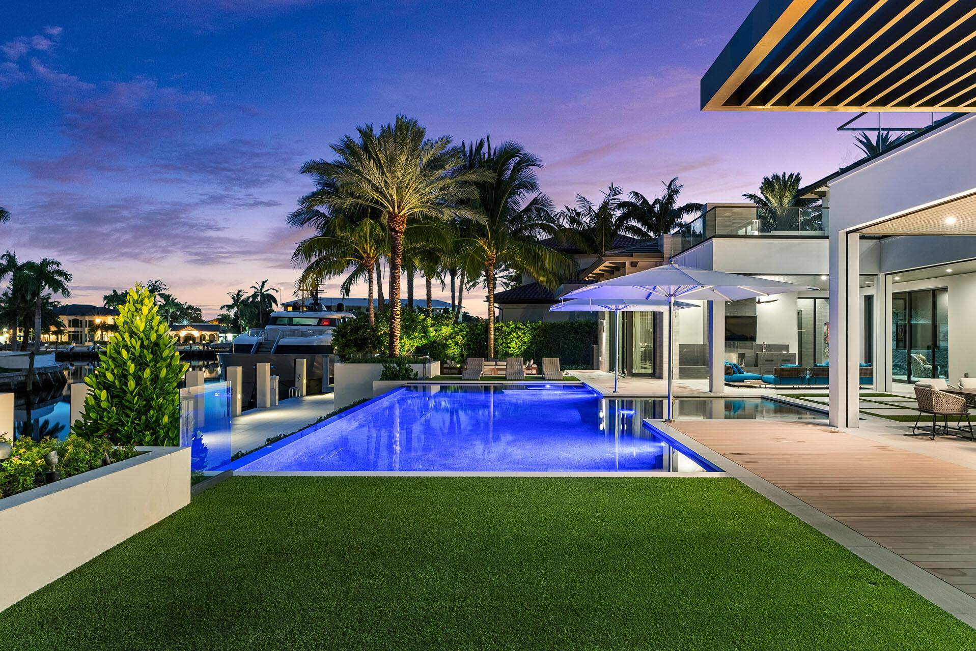 ROYAL PALM YACHT & COUNTR - Residential