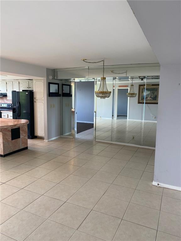 Port Der Mer - Residential