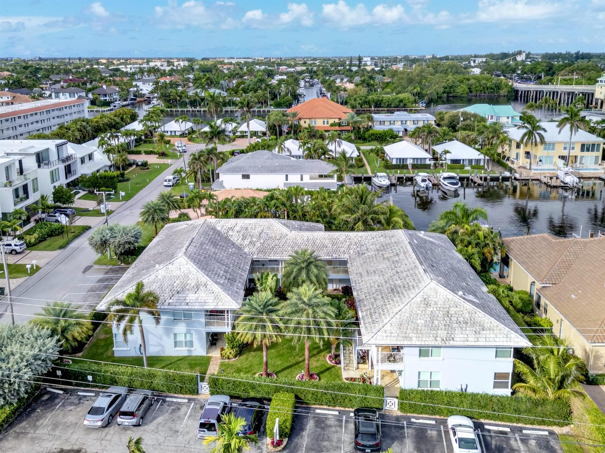 DEL HARBOUR CONDO DECL IN - Residential