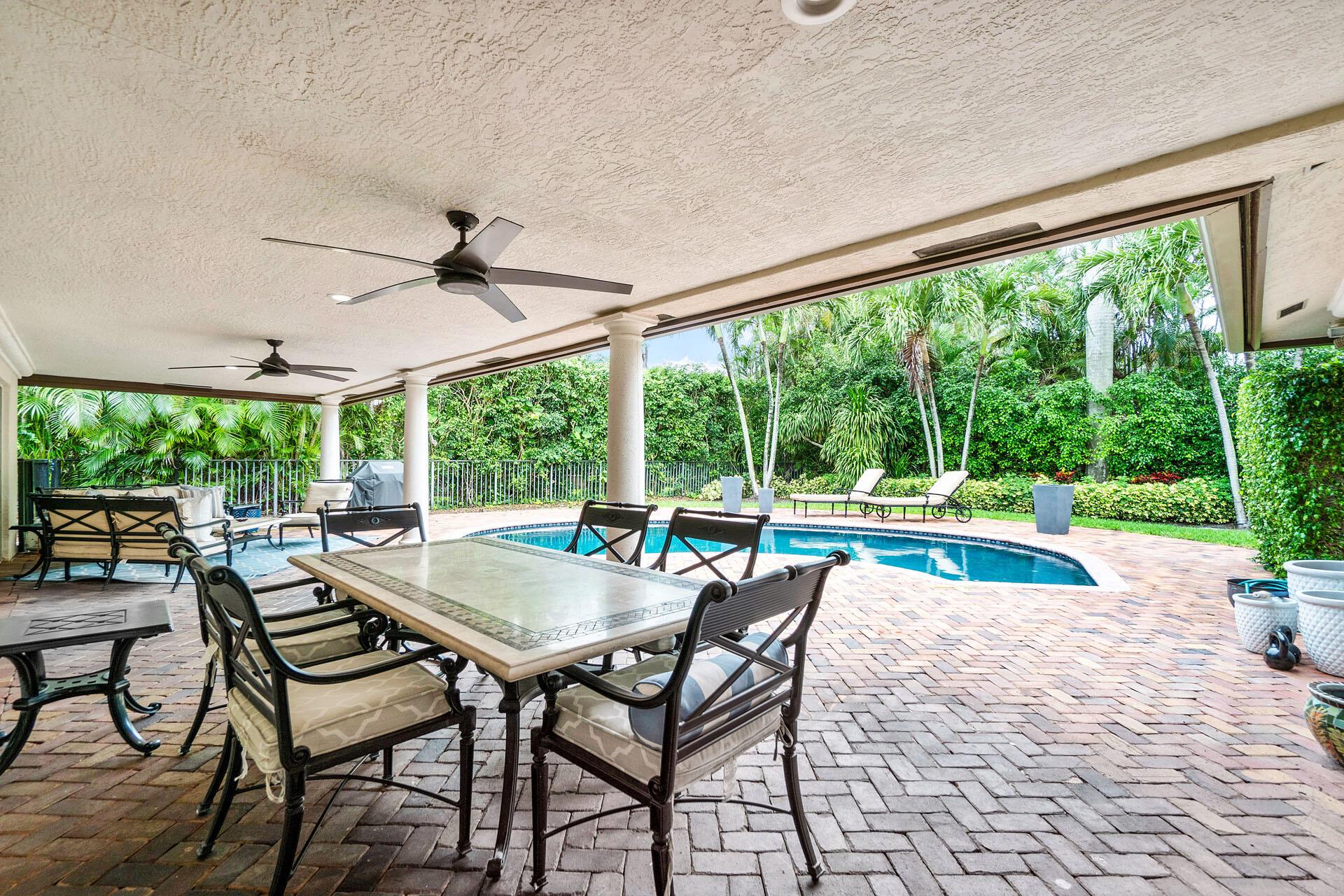 ROYAL PALM YACHT & COUNTR - Residential