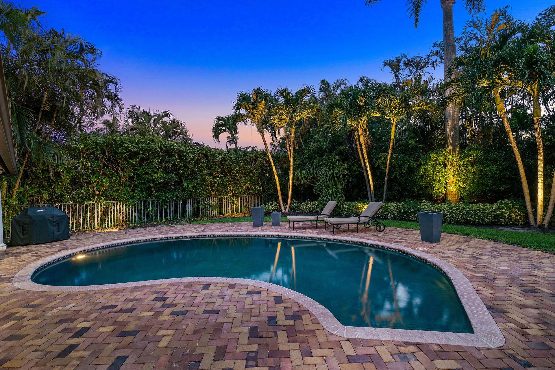 ROYAL PALM YACHT & COUNTR - Residential